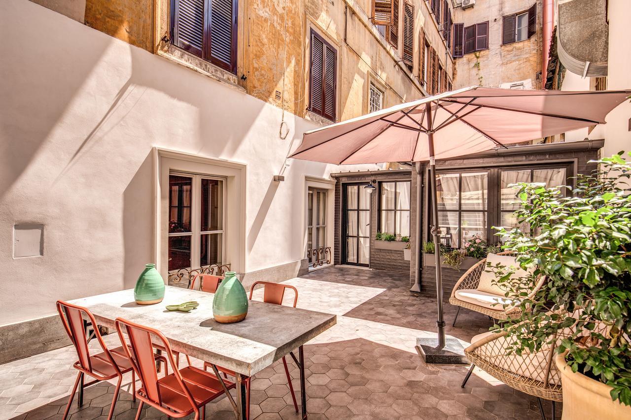 Decharme Apartment With Terrace In Monti Rom Exterior foto