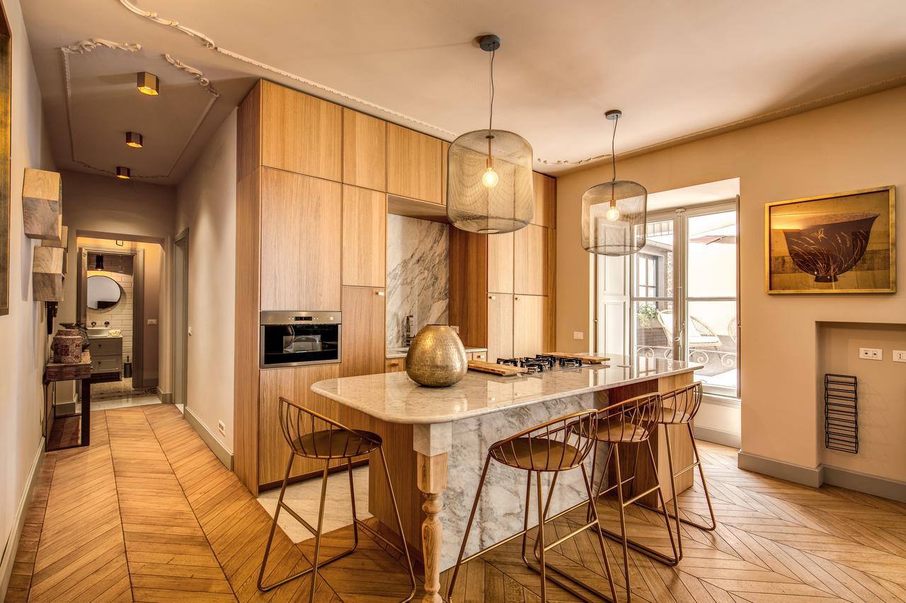 Decharme Apartment With Terrace In Monti Rom Exterior foto